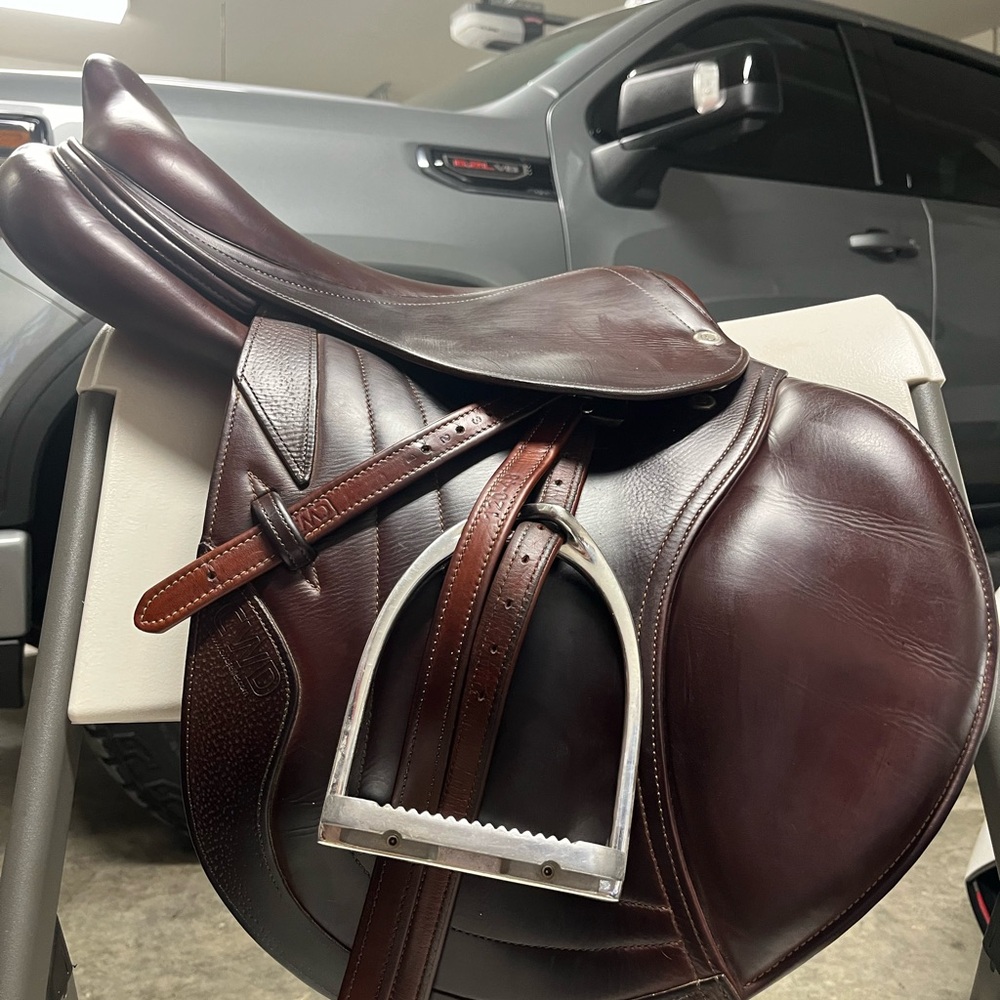2018 CWD Sellier classic jumping saddle